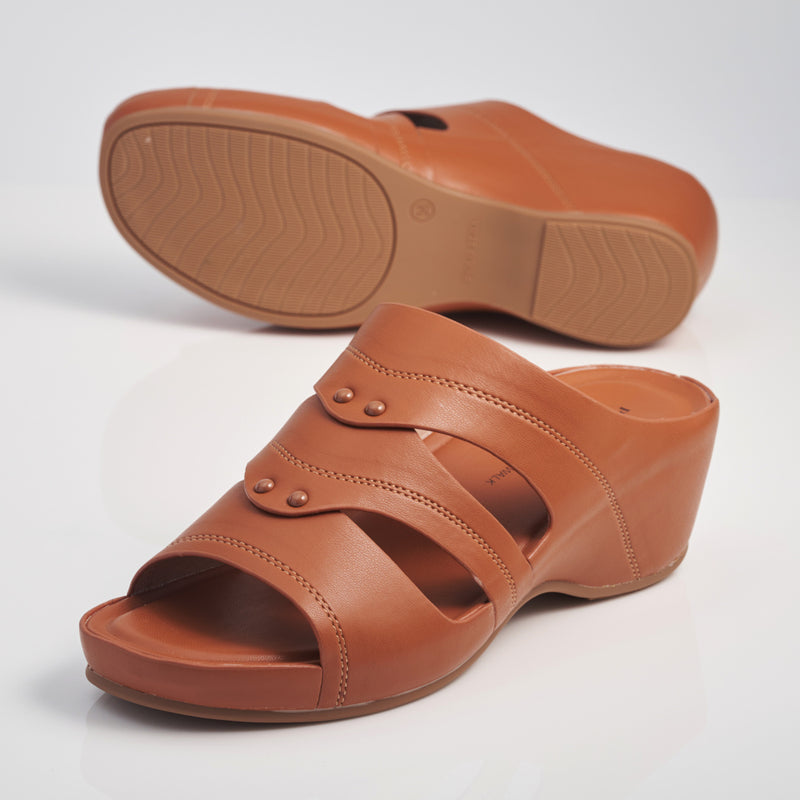 Load image into Gallery viewer, Ladies Lightweight Slide Wedge Sandals
