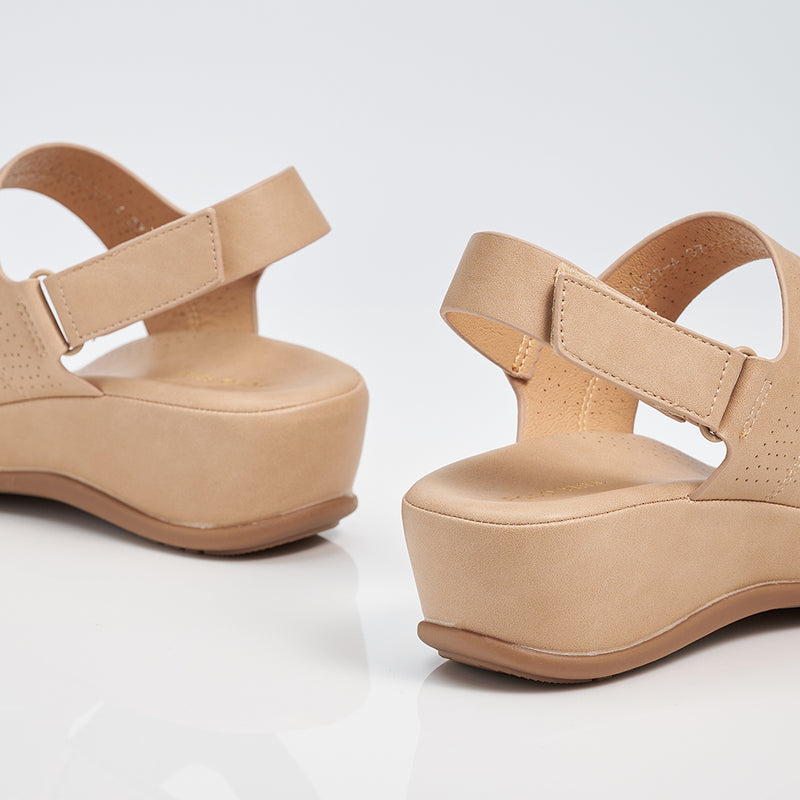 Load image into Gallery viewer, Ladies Ankle Strap Wedge Sandal
